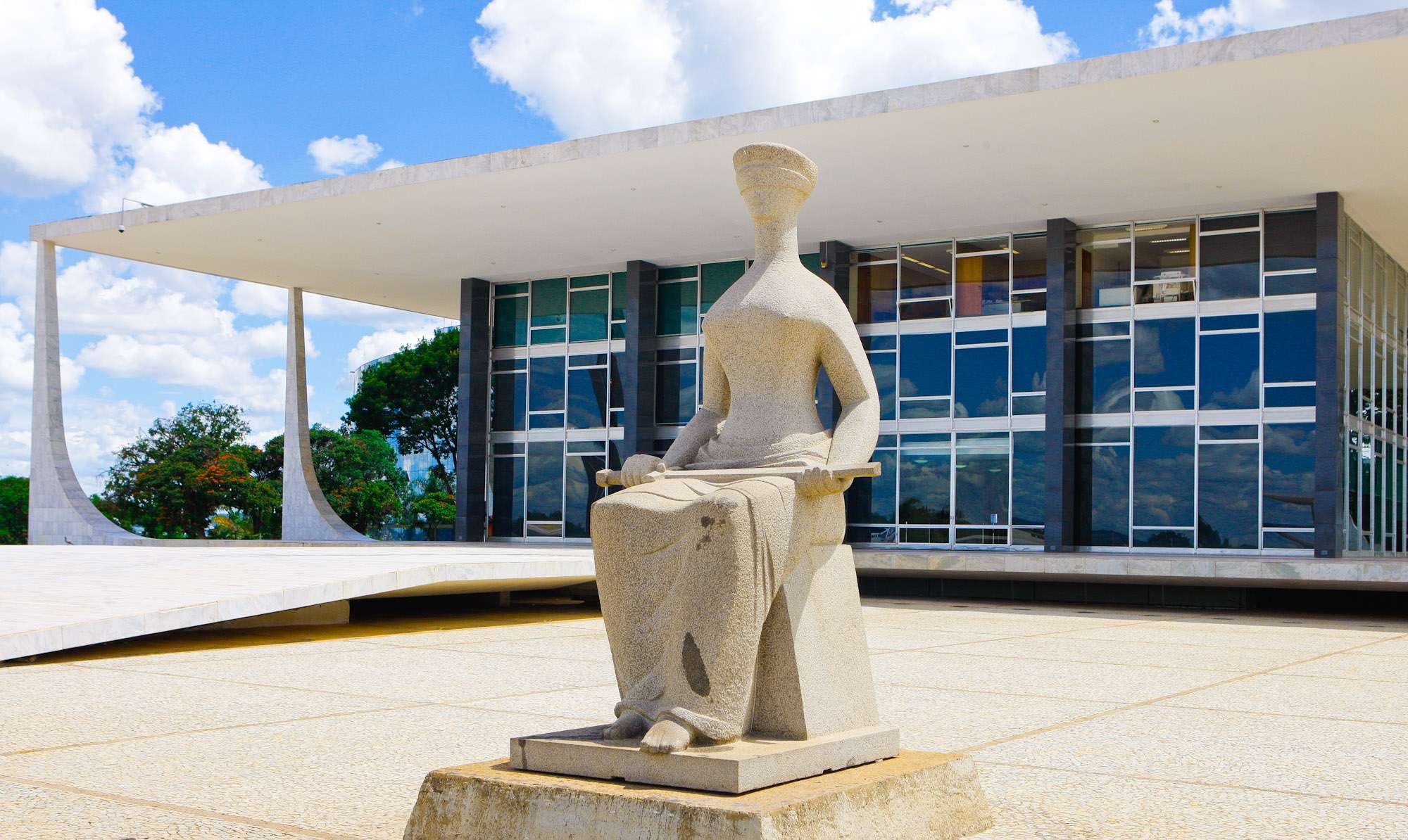 CNI emite nota sobre decisão do STF acerca do imposto sindical obrigatório