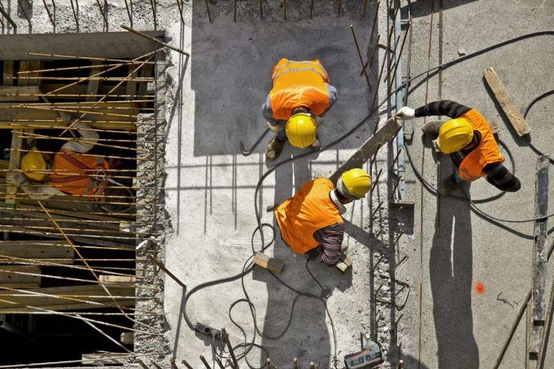 Brasil desperdiça dinheiro público com 517 obras de infraestrutura paralisadas