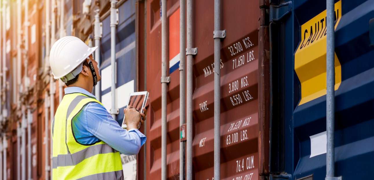 Estudo da CNI questiona legalidade de sete taxas cobradas no comércio exterior