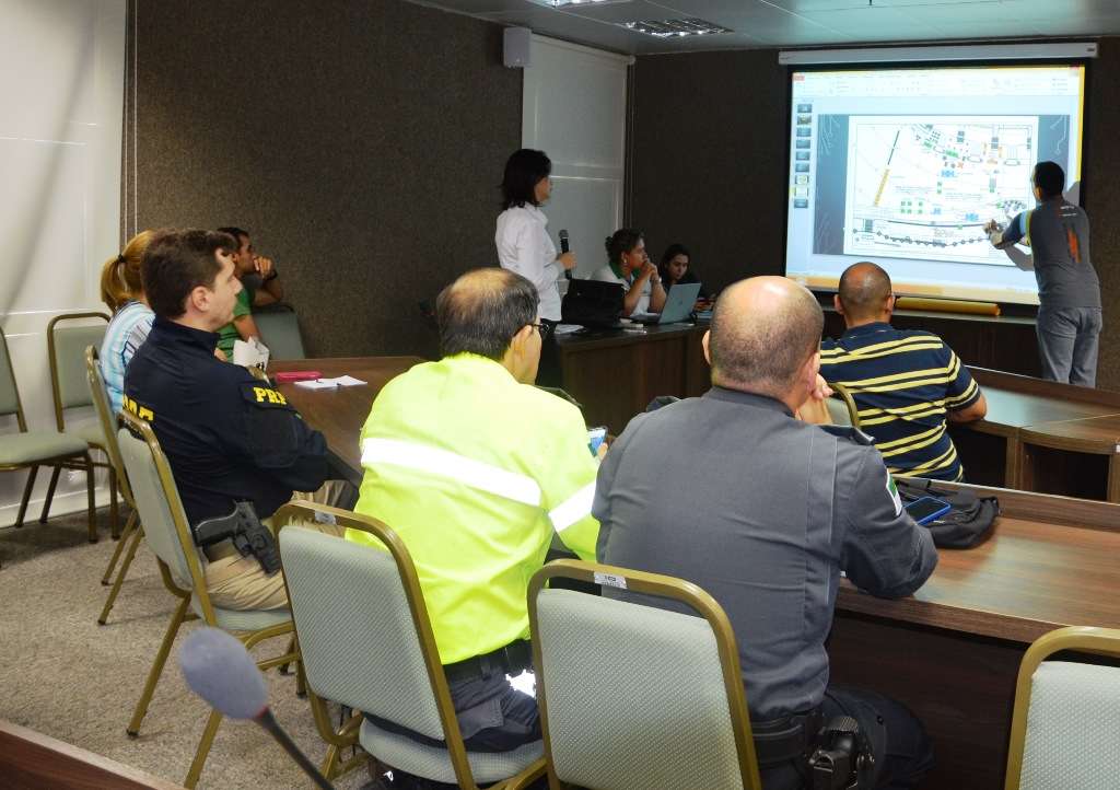 Reunião discute últimos detalhes para realização da Corrida Noturna do SESI