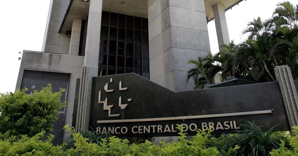 Banco Central diz que diminuíram incertezas para a economia