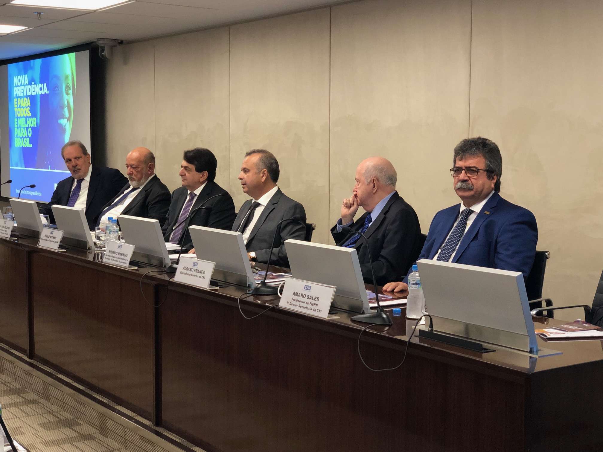 Reunião da Diretoria da CNI trata sobre urgência de reformas estruturais para o País