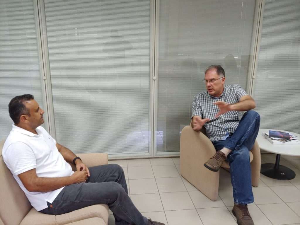 ISI e Prefeitura de São Tomé tratam de parcerias para capacitação em energia renovável