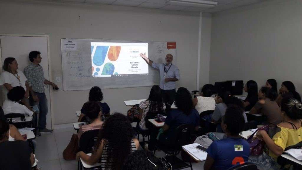 ‘Meu SENAI’ leva ‘Google for Education’ para áreas de panificação, vestuário e TI
