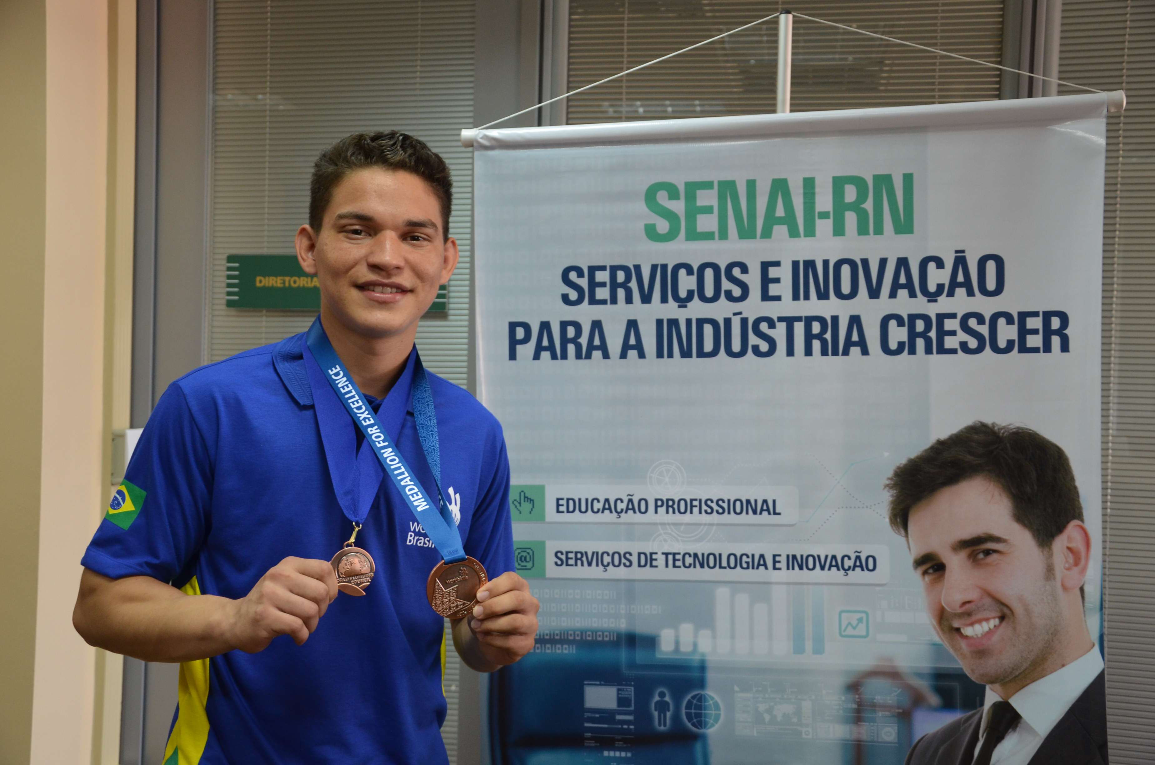 Aluno do SENAI-RN volta da Rússia com certificado de excelência e destaca aprendizado na Worldskills