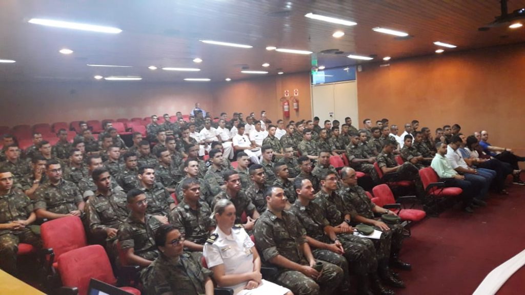 CTGAS-ER entrega certificados de cursos a 190 concluintes do Exército e Marinha