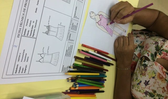 SENAI Clóvis Motta mantém aulas do Curso de Estilista com a plataforma MEU SENAI
