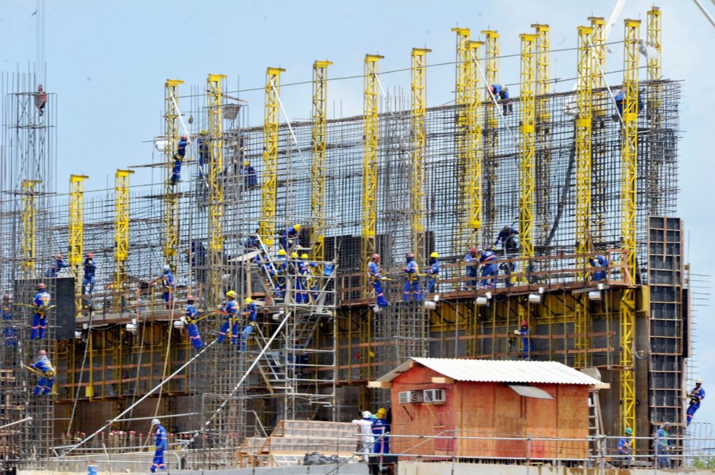 Confiança da indústria sobe nos 30 setores industriais pesquisados em setembro, diz CNI