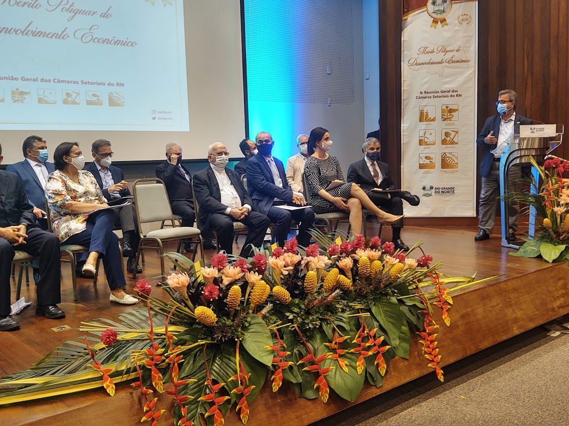 Empresários são homenageados com a Medalha do Mérito Potiguar