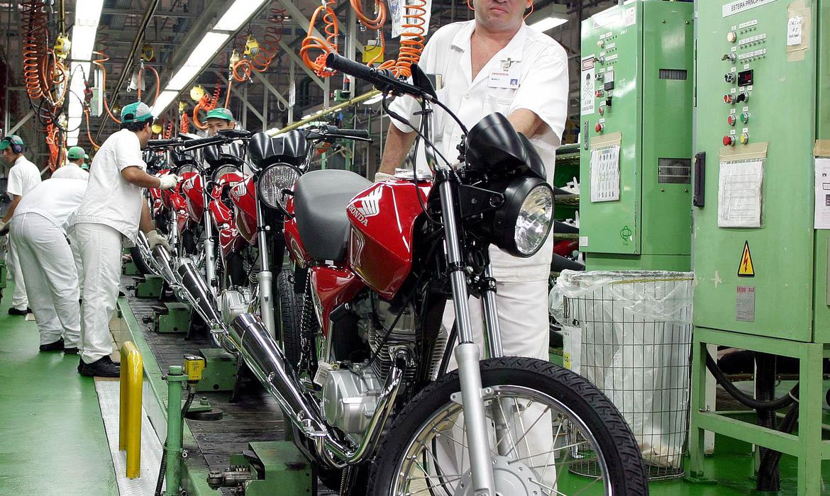 Ipea: consumo de bens industriais subiu 3,6%