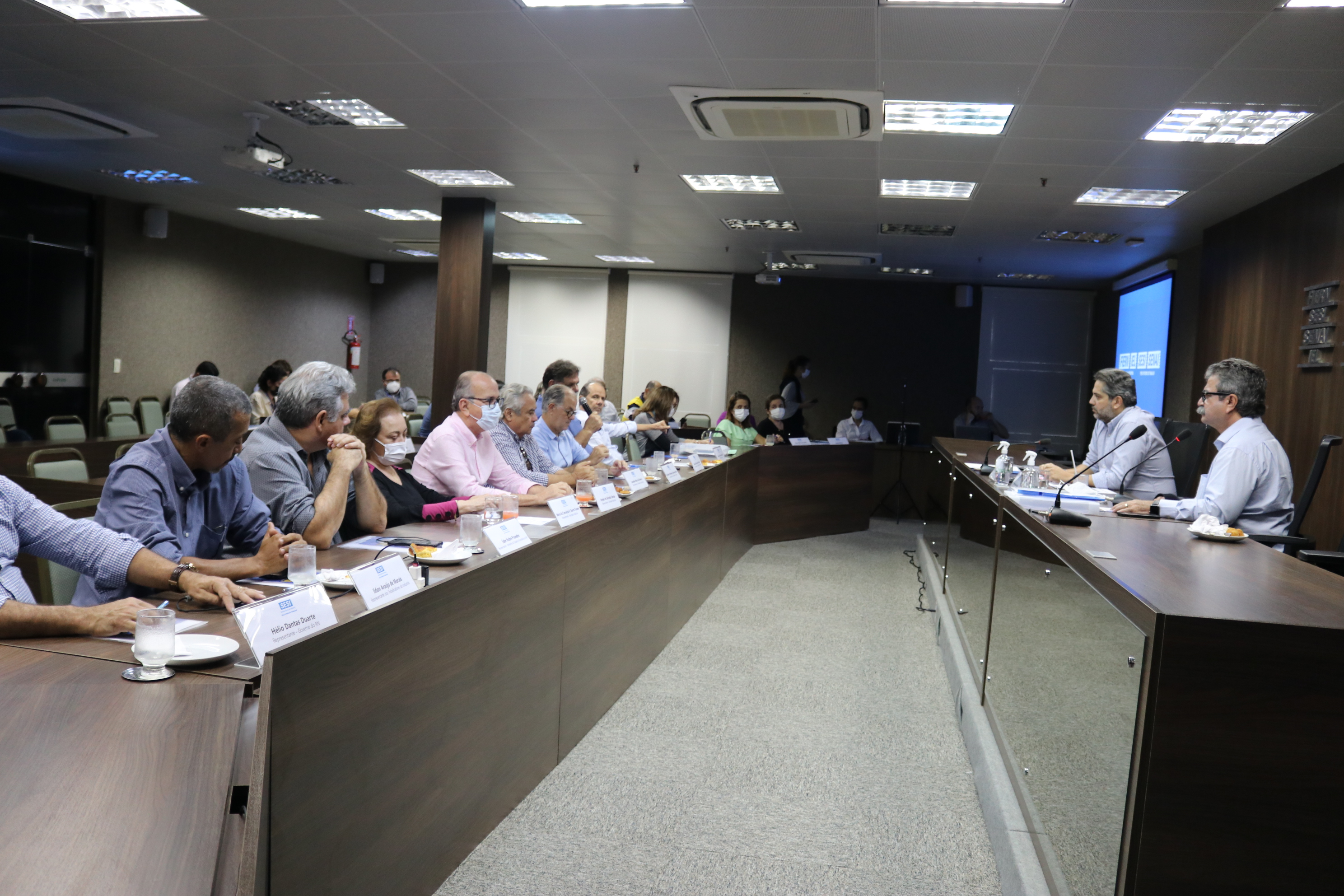 Reunião do Conselho do SESI-RN apresenta ações da instituição e números positivos de janeiro a maio 2022