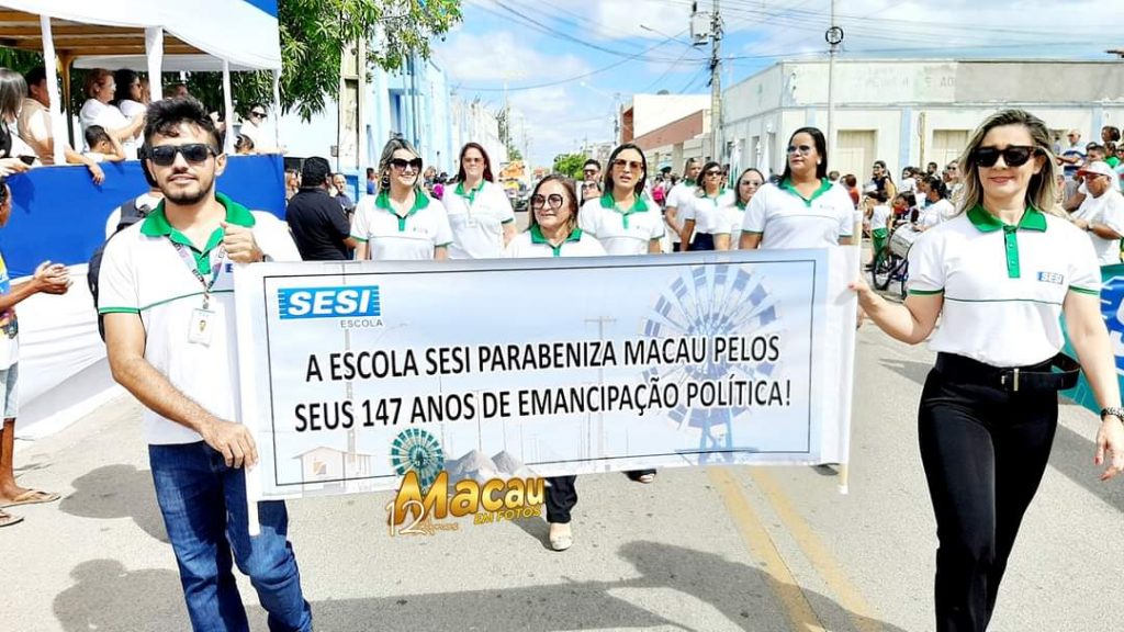 SESI Escola Macau participa do desfile cívico pelos 147 anos de emancipação política do município