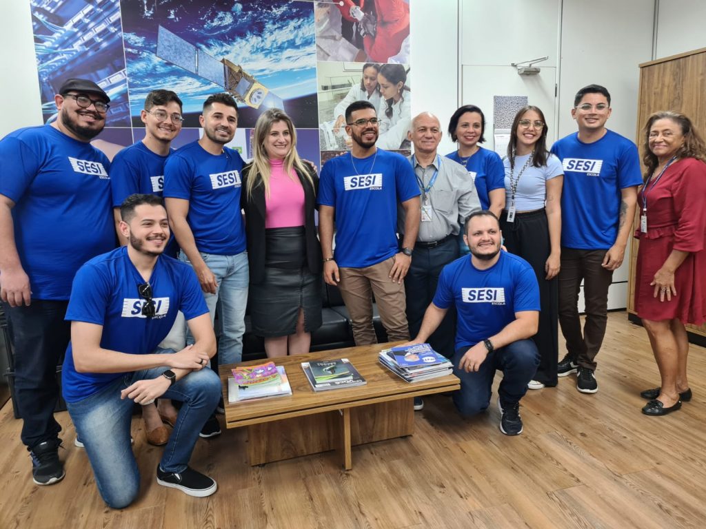 Professores da SESI Escola RN debatem estímulo à educação tecnológica em visita ao MCTI