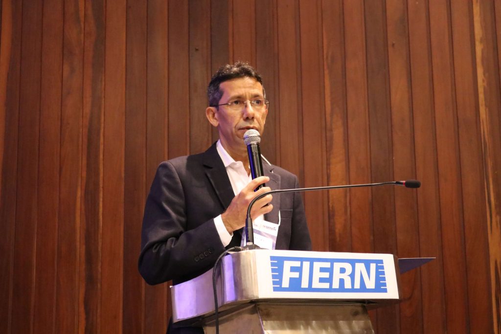 Em Seminário, diretor de operações do SENAI-RN ressalta importância da formação técnica profissional