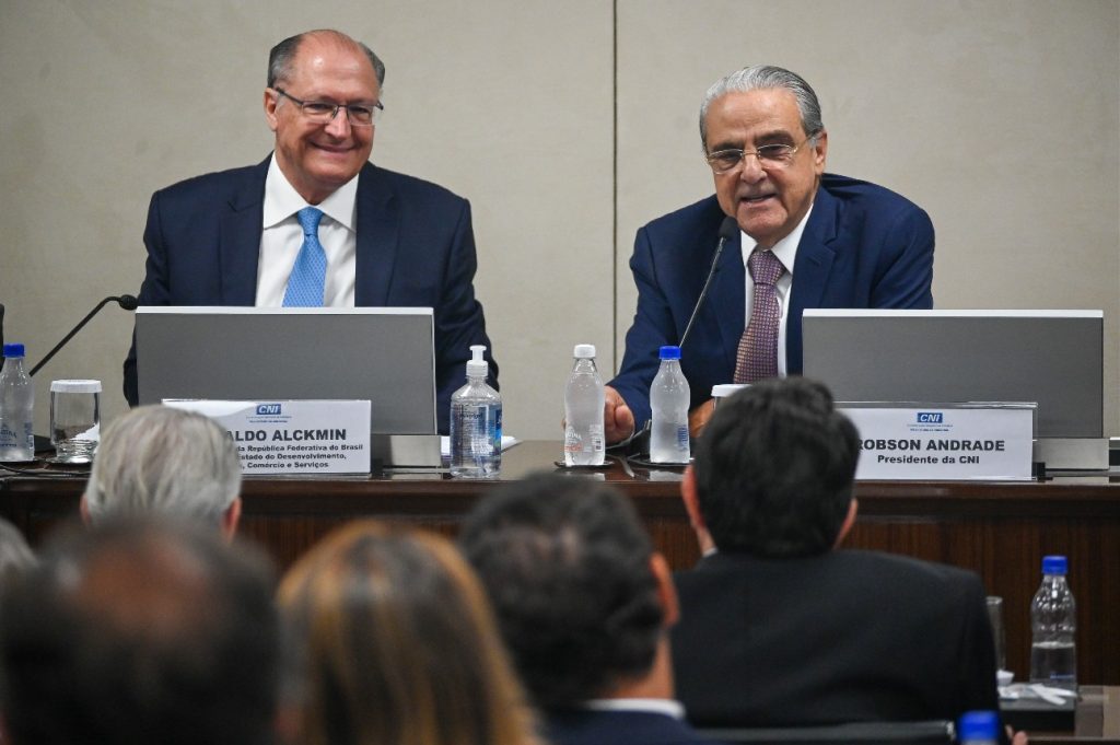 “Temos um sentimento de urgência em relação à reforma tributária”, diz Alckmin