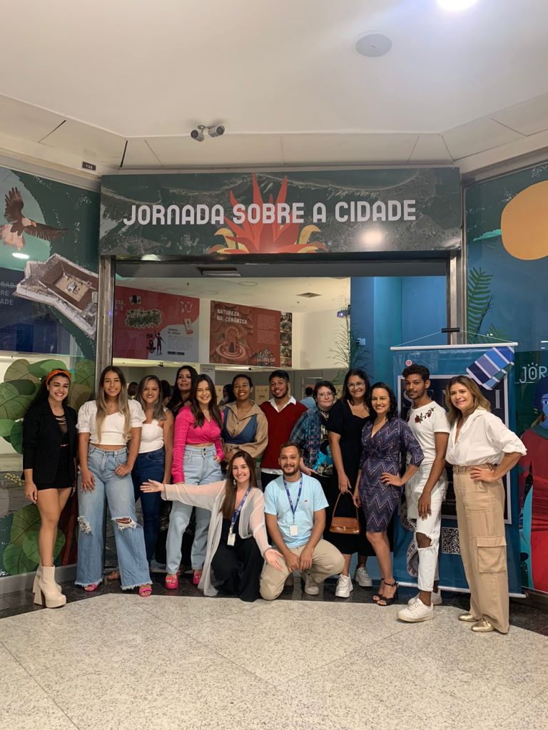 Alunos do SENAI Moda participam de exposição no Natal Shopping com peças inspiradas em bairros de Natal