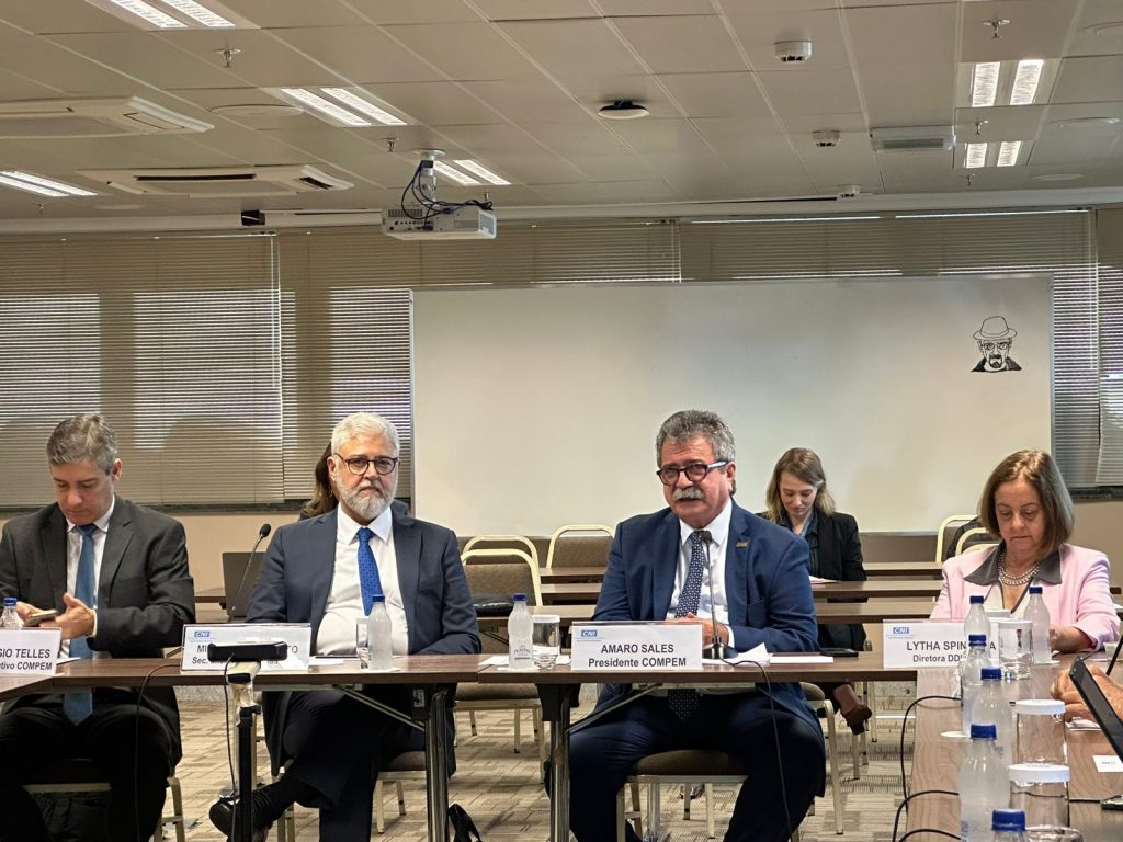 Secretário nacional participa de reunião do Conselho da Micro e Pequena Empresa da CNI e garante “diálogo e cooperação”