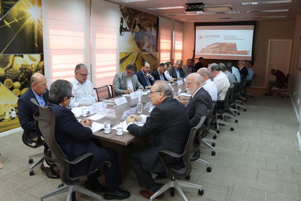 Em reunião na FIERN, associados do Cluster Tecnológico Naval do RN debatem ações para 2023