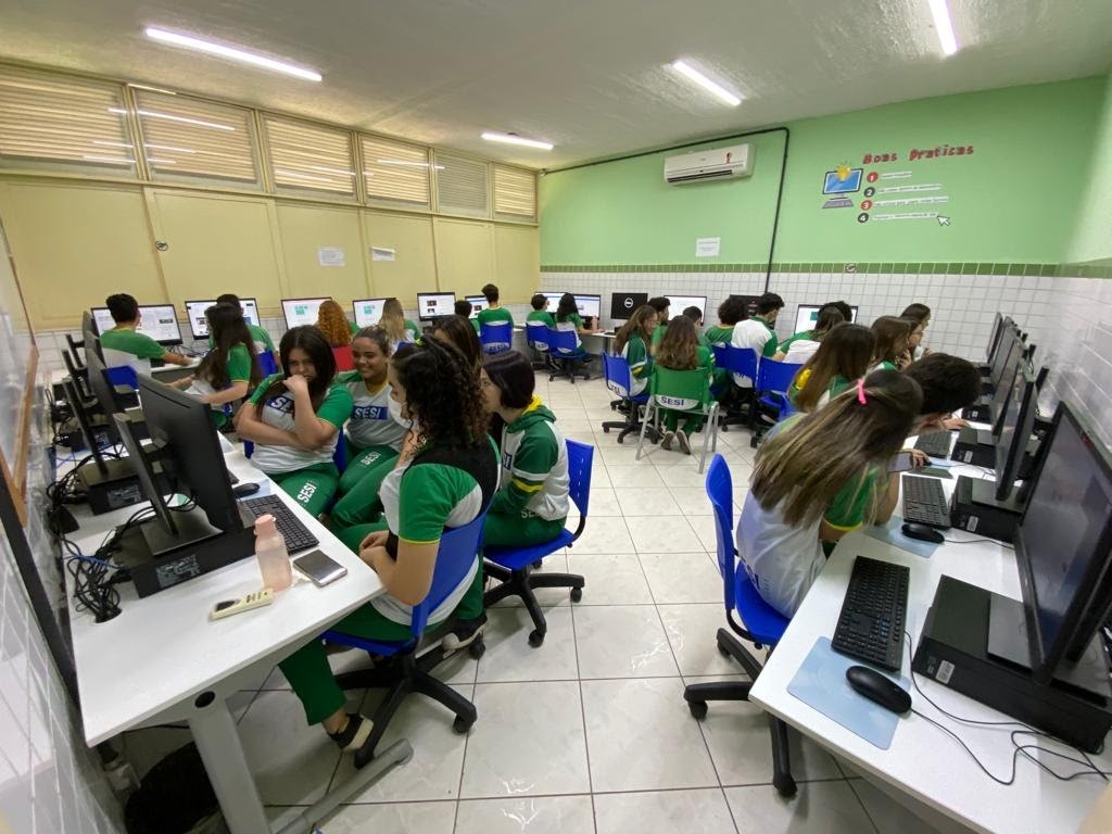 Alunos da SESI Escola RN participam do concurso internacional de redação da Goi Peace