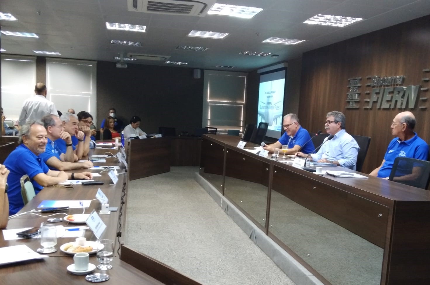 Amaro Sales destaca produção da SHEIN no RN durante reunião do Conselho do SENAI