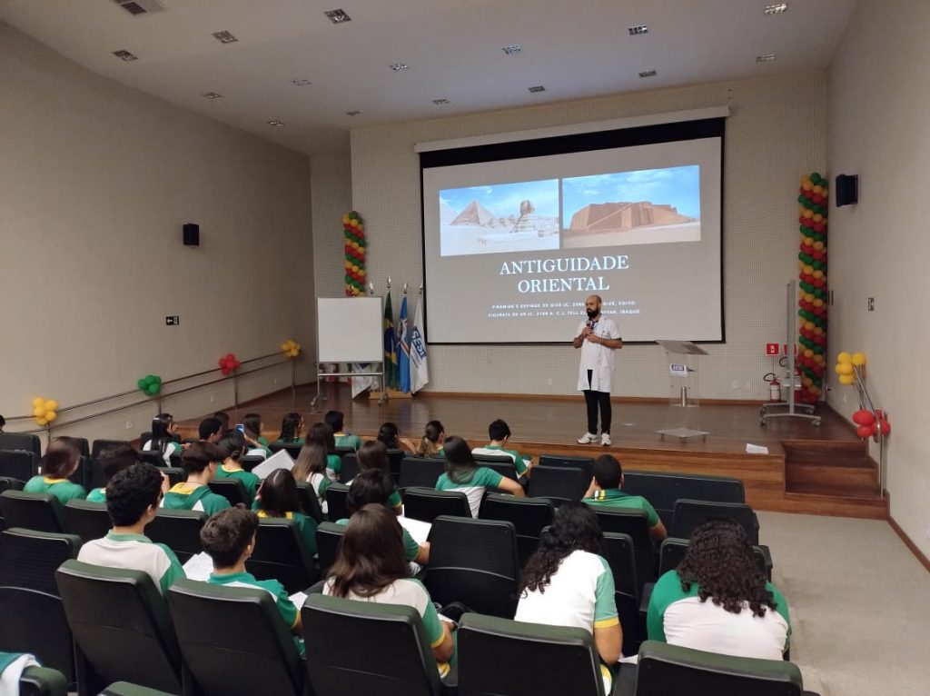 Alunos da SESI Escola RN participam de ‘aulões’ preparatórios para o Enem 2023