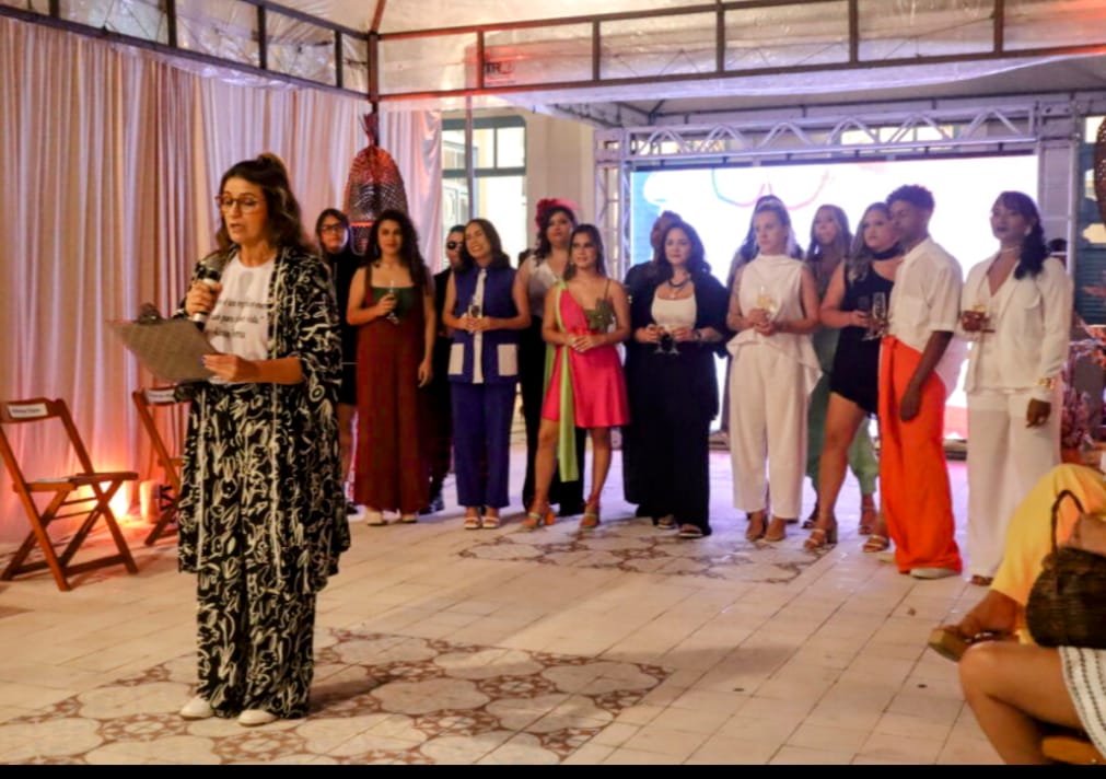 Concluintes da turma de Design de Moda do SENAI RN desfilam coleções no Solar Bela Vista
