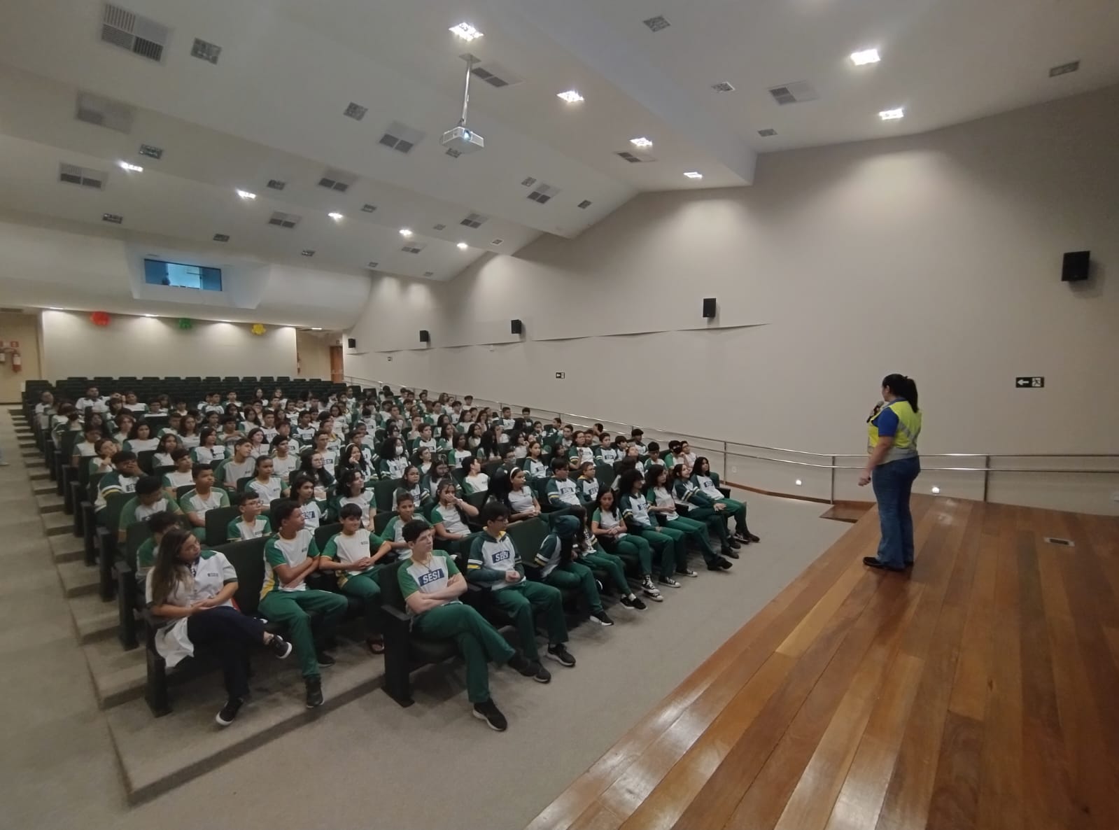 SESI Escola SGA realiza palestra do Dia Nacional de Segurança e Saúde nas escolas