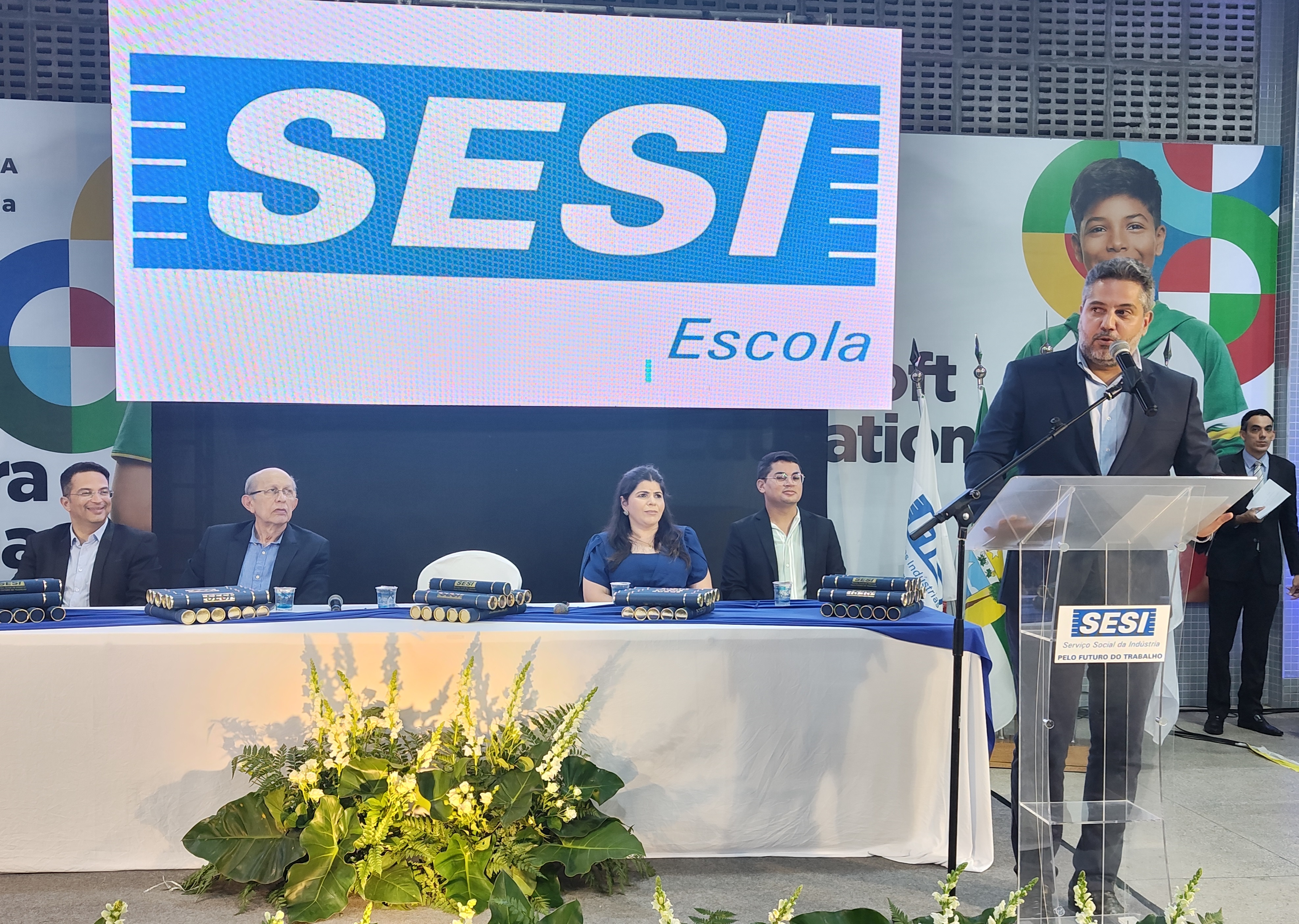 Excelência em educação é destaque em solenidade de formatura da SESI Escola São Gonçalo