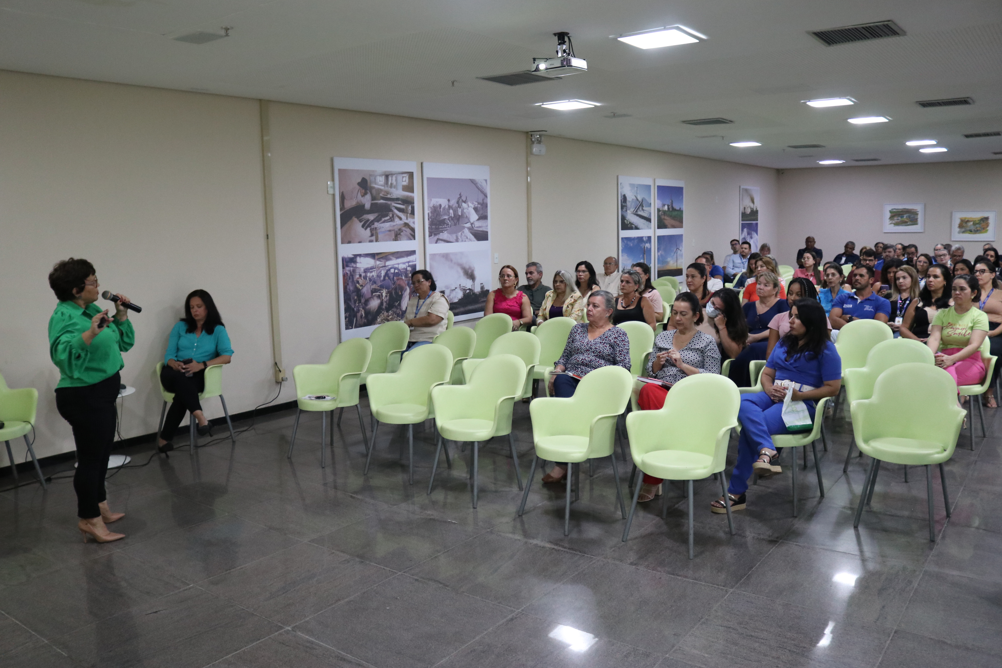 Sistema FIERN inicia programação sobre saúde mental para colaboradores