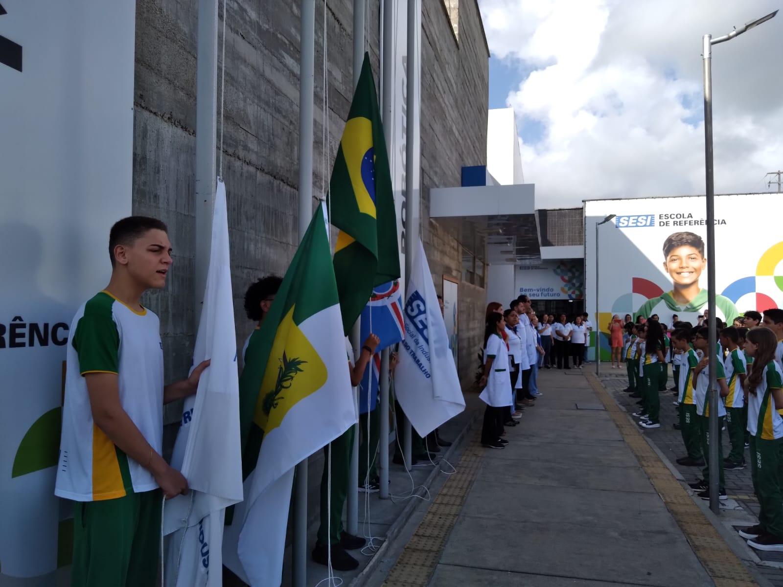 Ato cívico marca início do ano letivo de 2024 na SESI Escola São Gonçalo do Amarante
