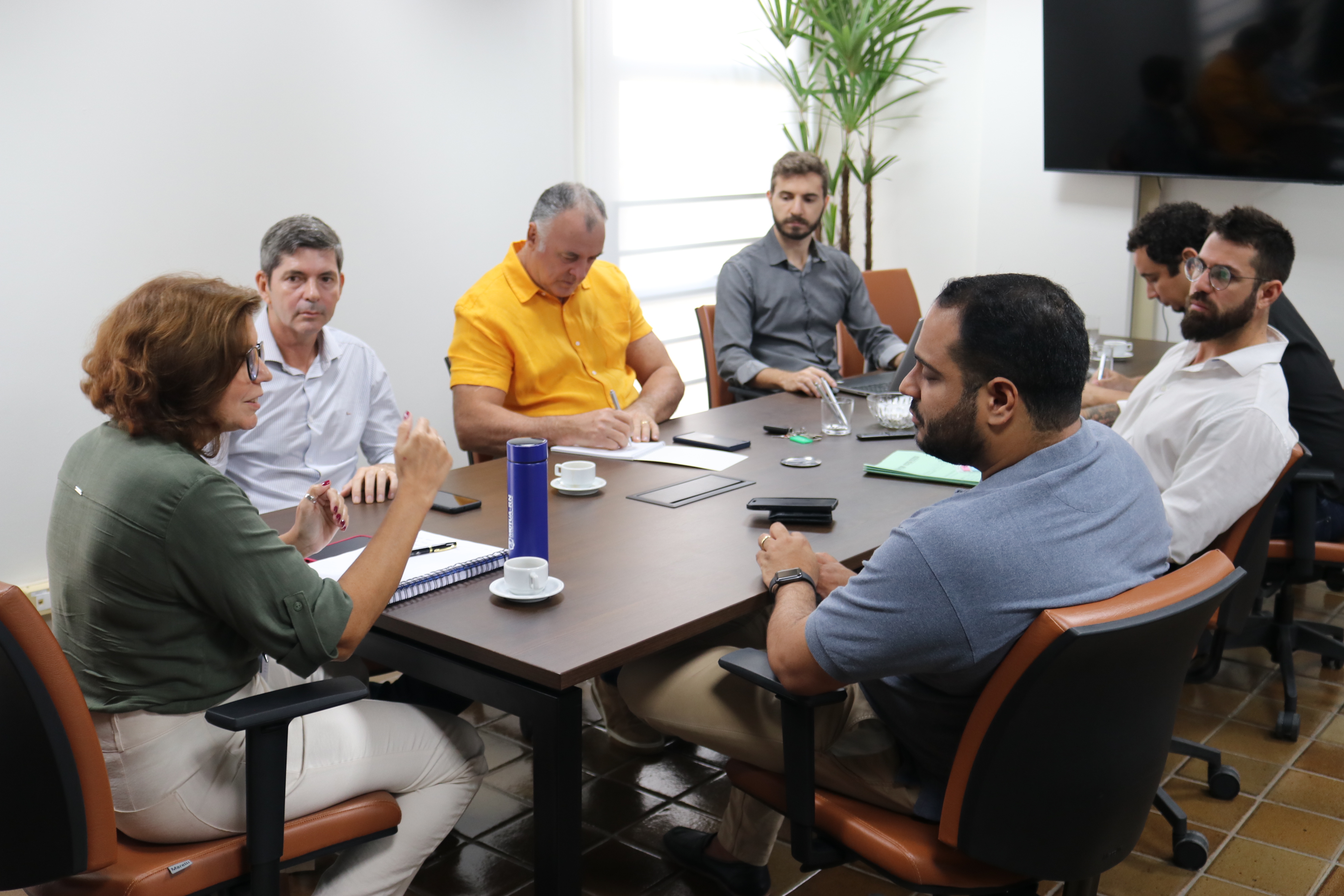 FIERN recebe representantes da Associação de Polos Industriais do RN para ampliar cooperação