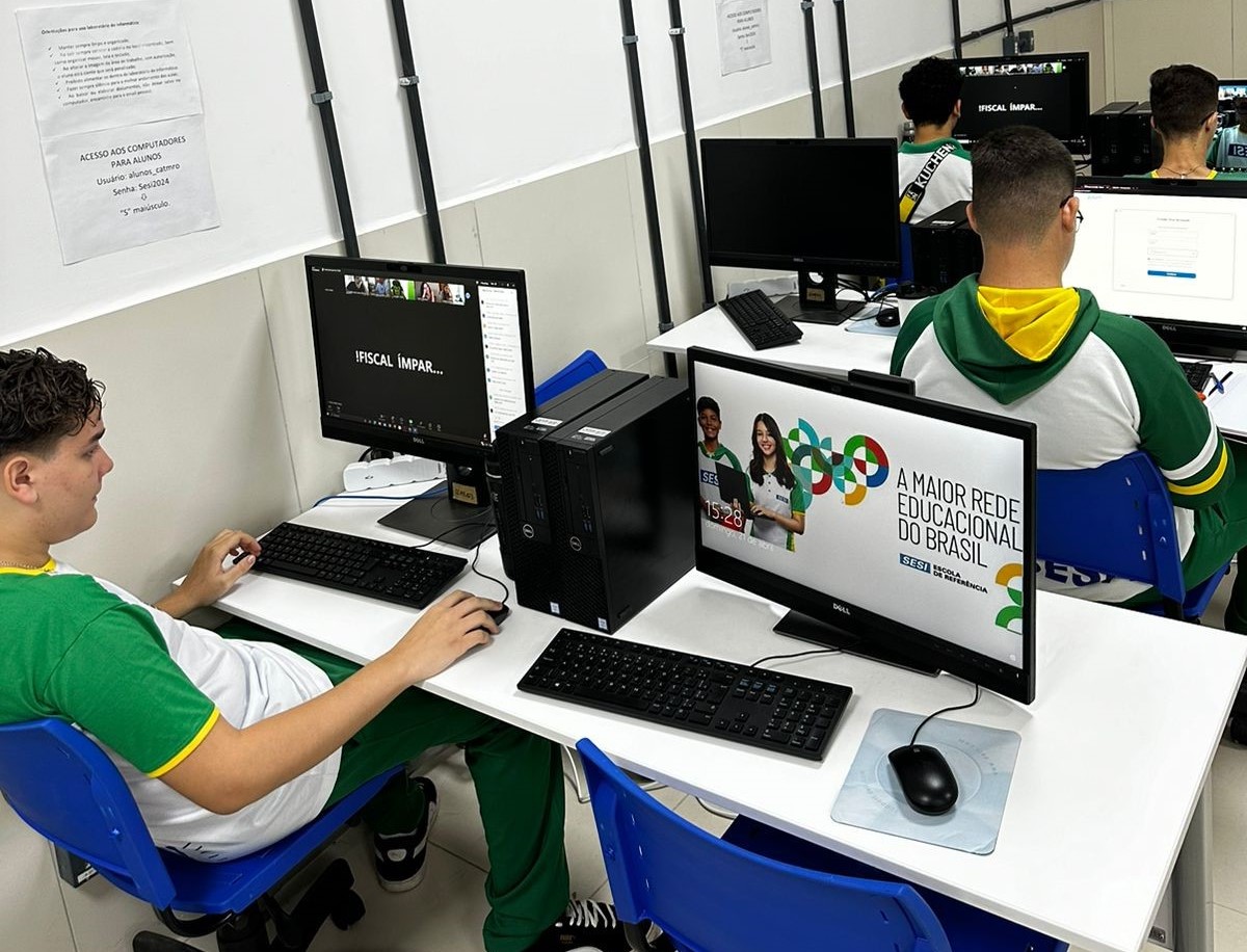 Alunos da SESI Escola Mossoró brilham na OBECON e se aproximam da etapa internacional em Hong Kong