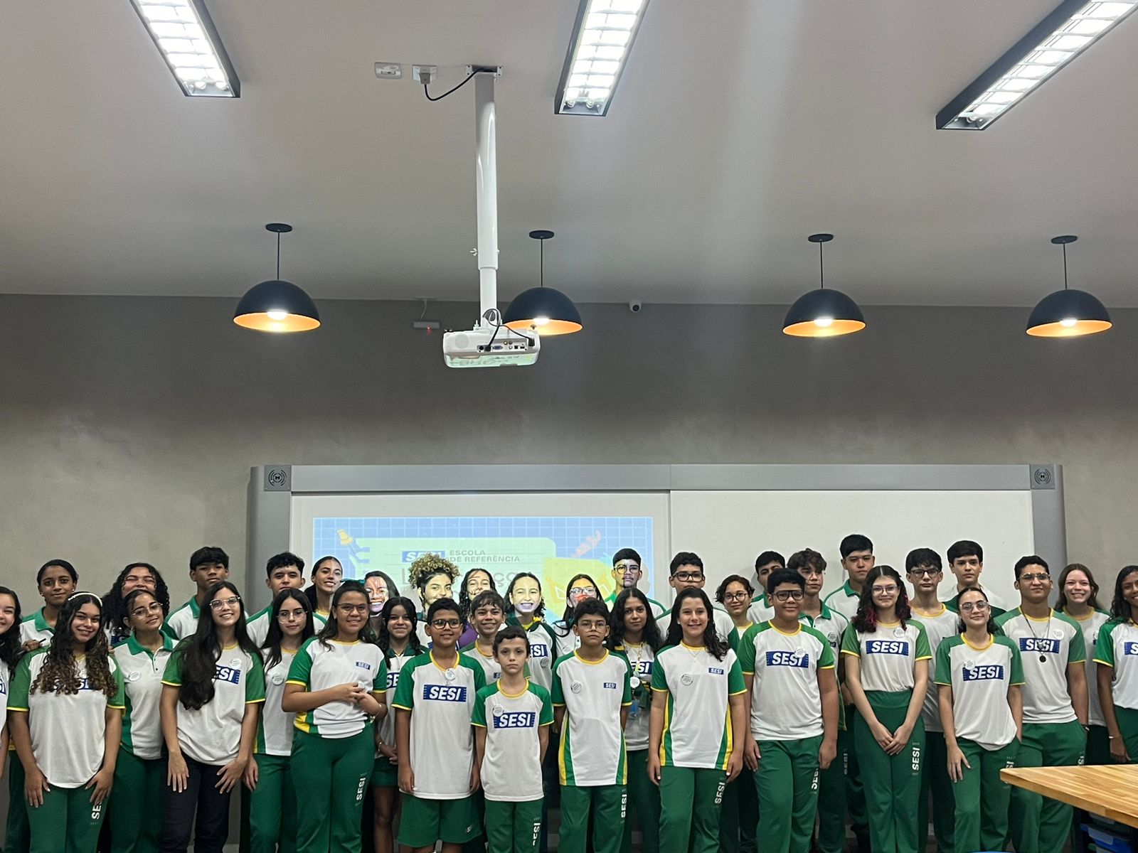 SESI Escola SGA empossa lideranças estudantis 2024