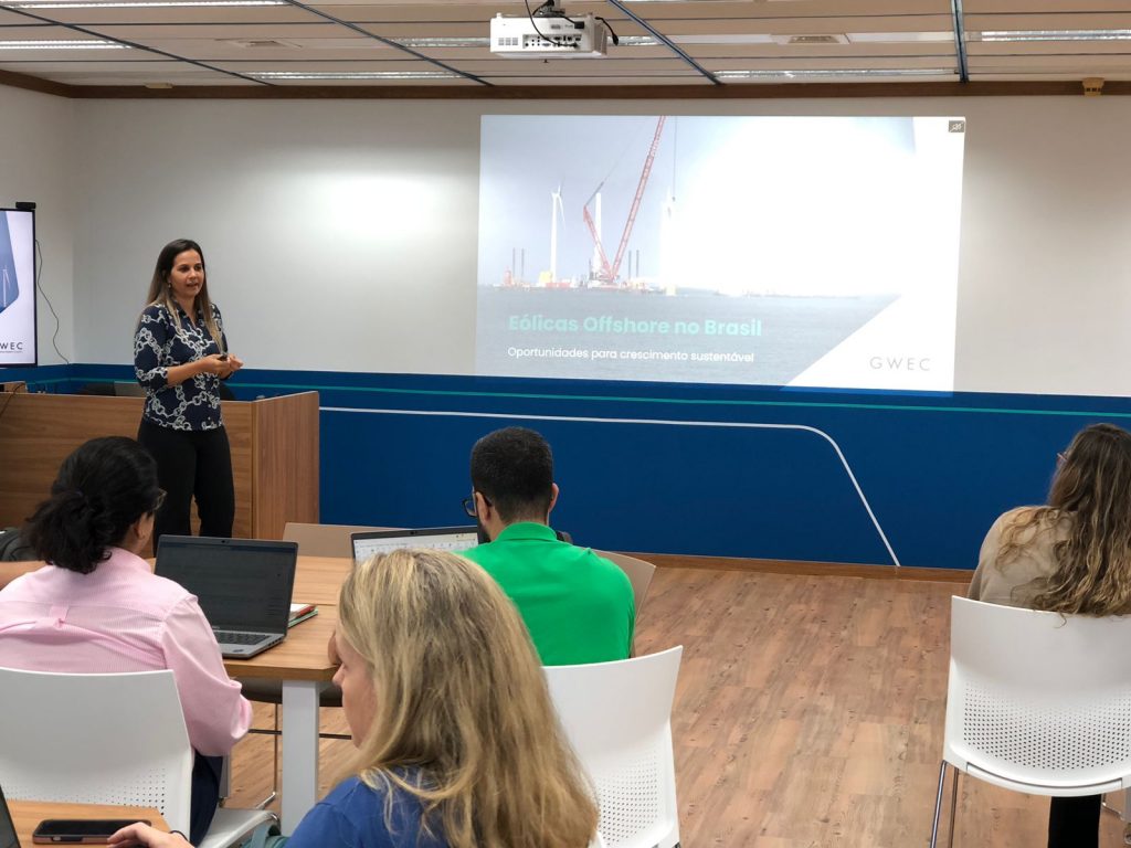 SENAI-RN e Petrobras promovem 2º módulo de curso de transição energética para líderes da companhia
