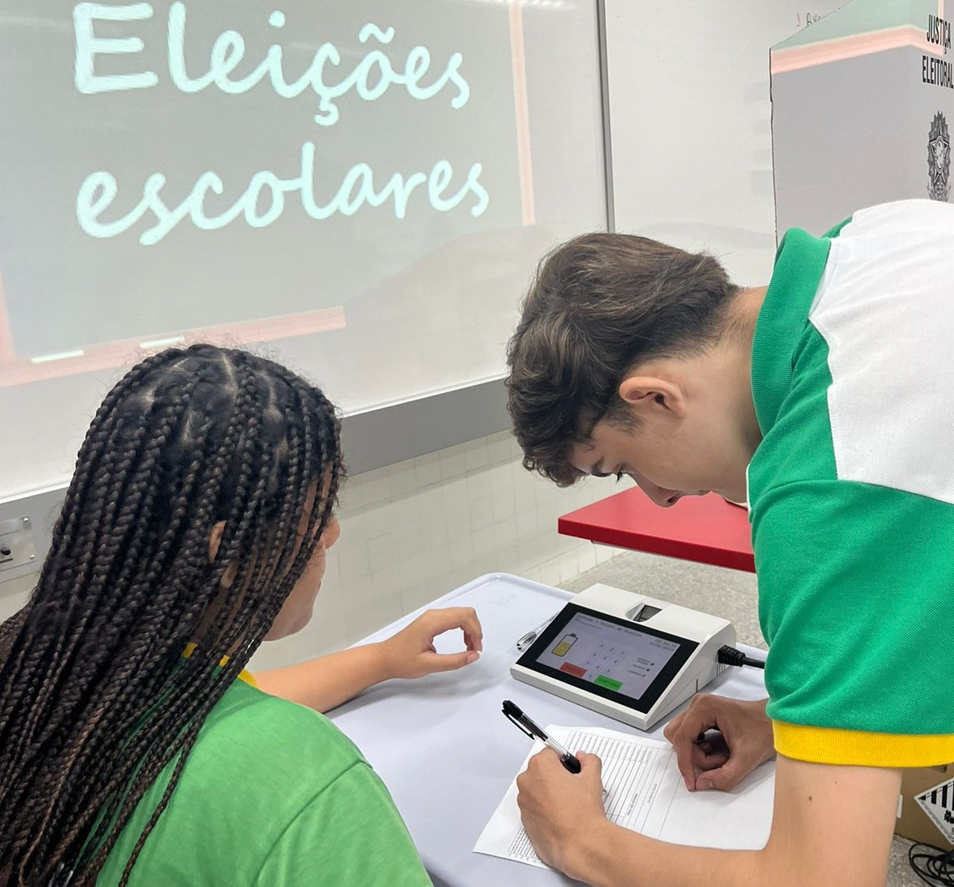 SESI Escola SGA promove eleições estudantis em parceria com TRE e Escola Judiciária