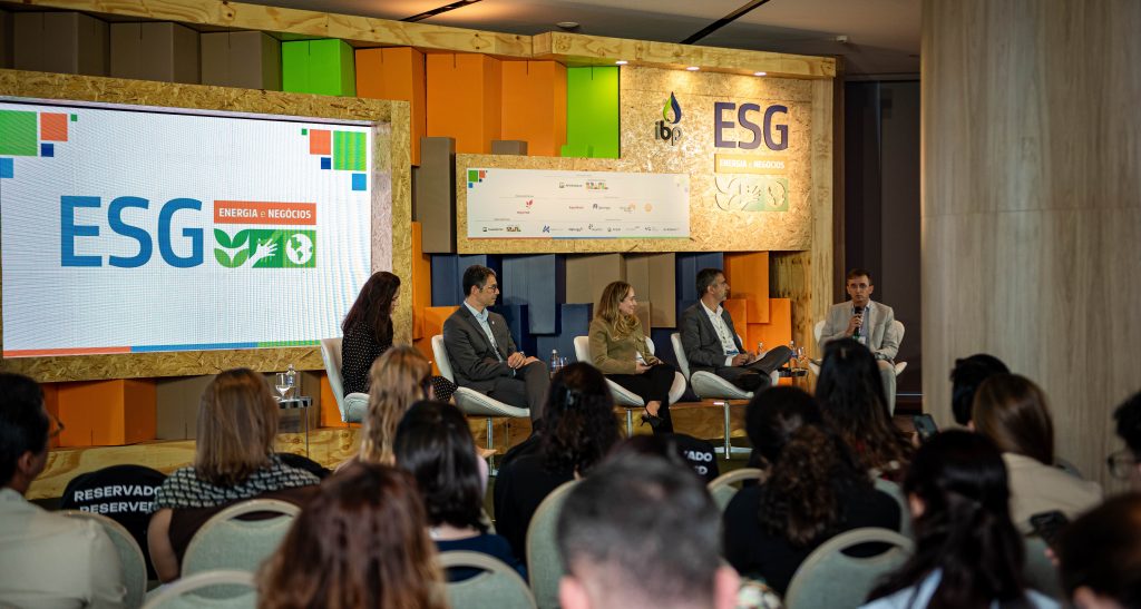 ISI-ER discute transição energética e descarbonização no “ESG Energia e Negócios”, do IBP