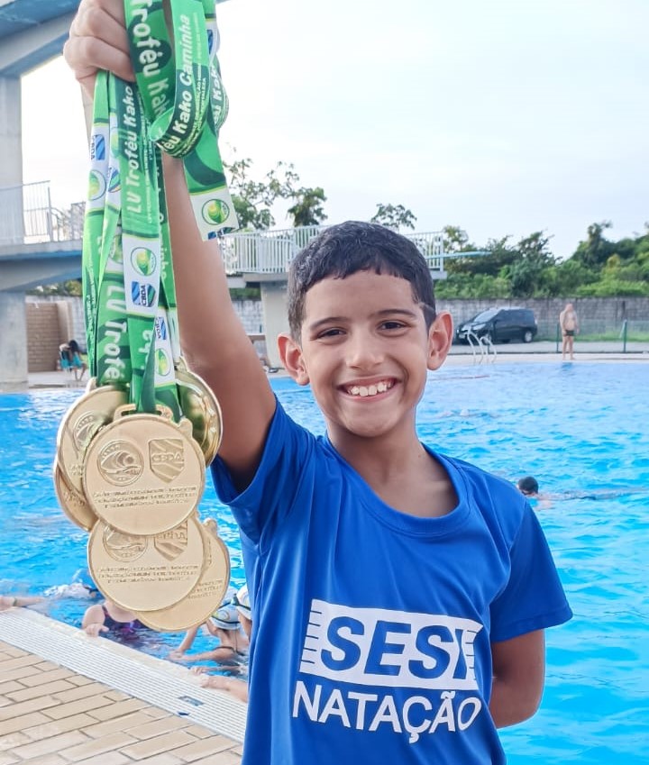 Equipe SESI de Natação conquista 19 medalhas no Norte-Nordeste Mirim Petiz Kako Caminha, em Fortaleza