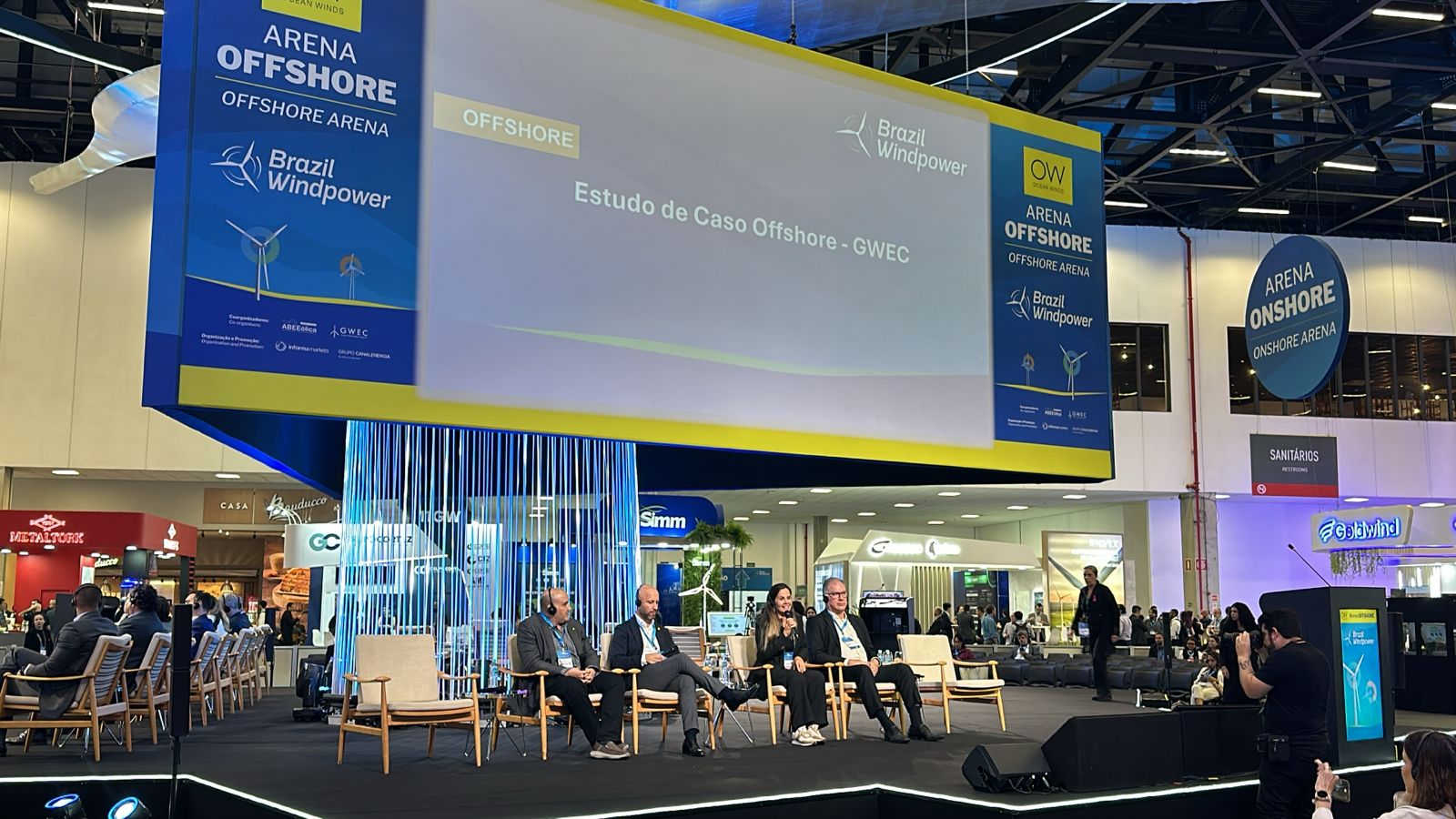 Estudos de caso com planta-piloto offshore do SENAI-RN encerram 15ª edição do Brazil Windpower