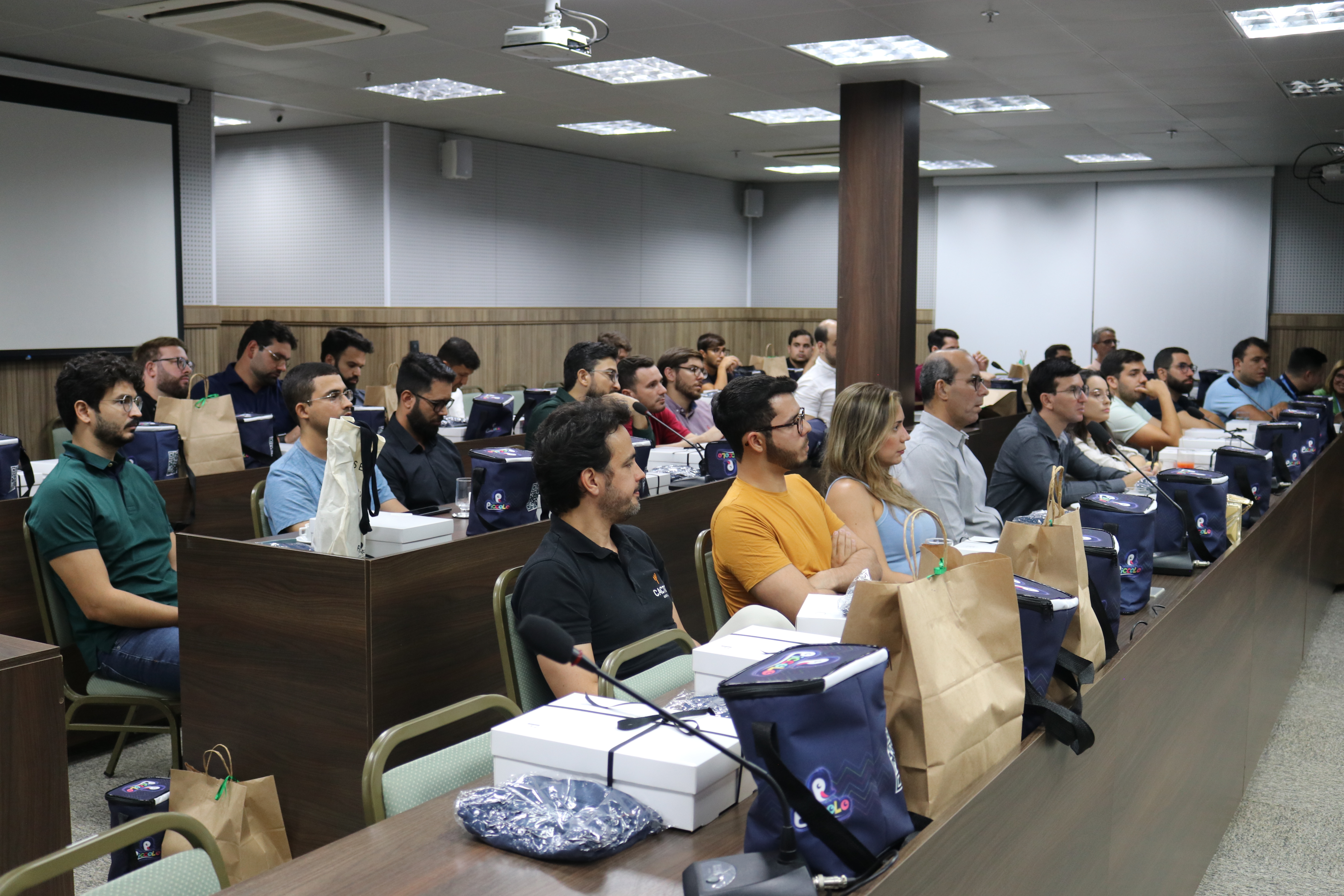 FIERN Jovem debate acesso a crédito e soluções industriais