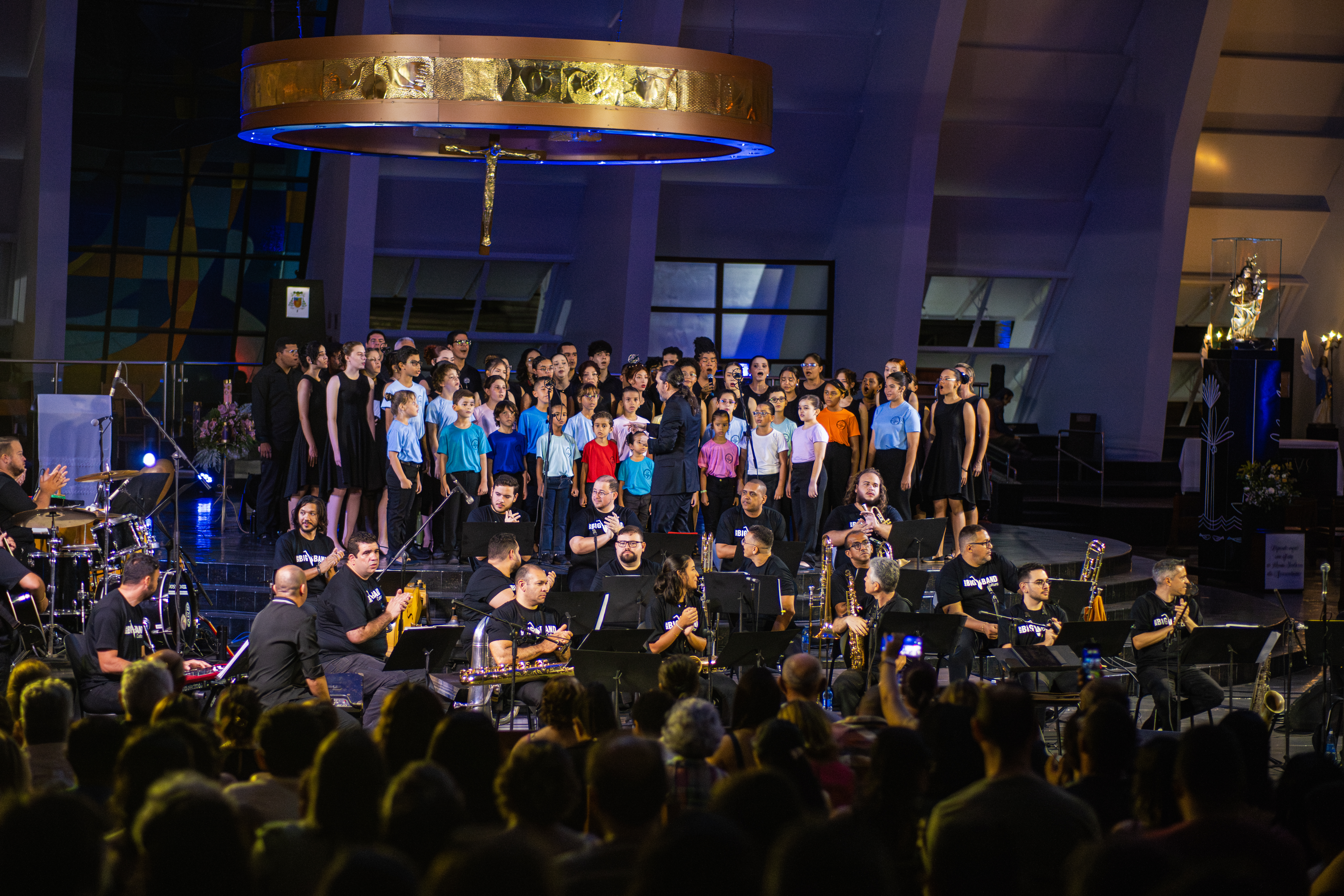 Diretoria da FIERN prestigia Concerto de Natal da SESI Big Band na Catedral