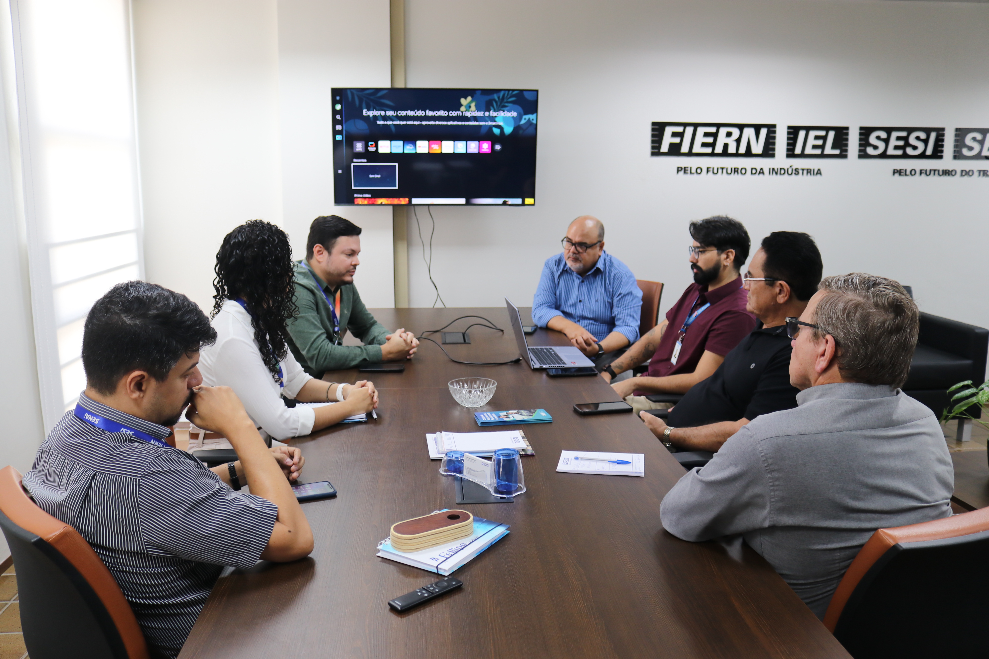 SINGRAF-RN se reúne com IEL e SENAI para discutir capacitação e eventos do setor gráfico