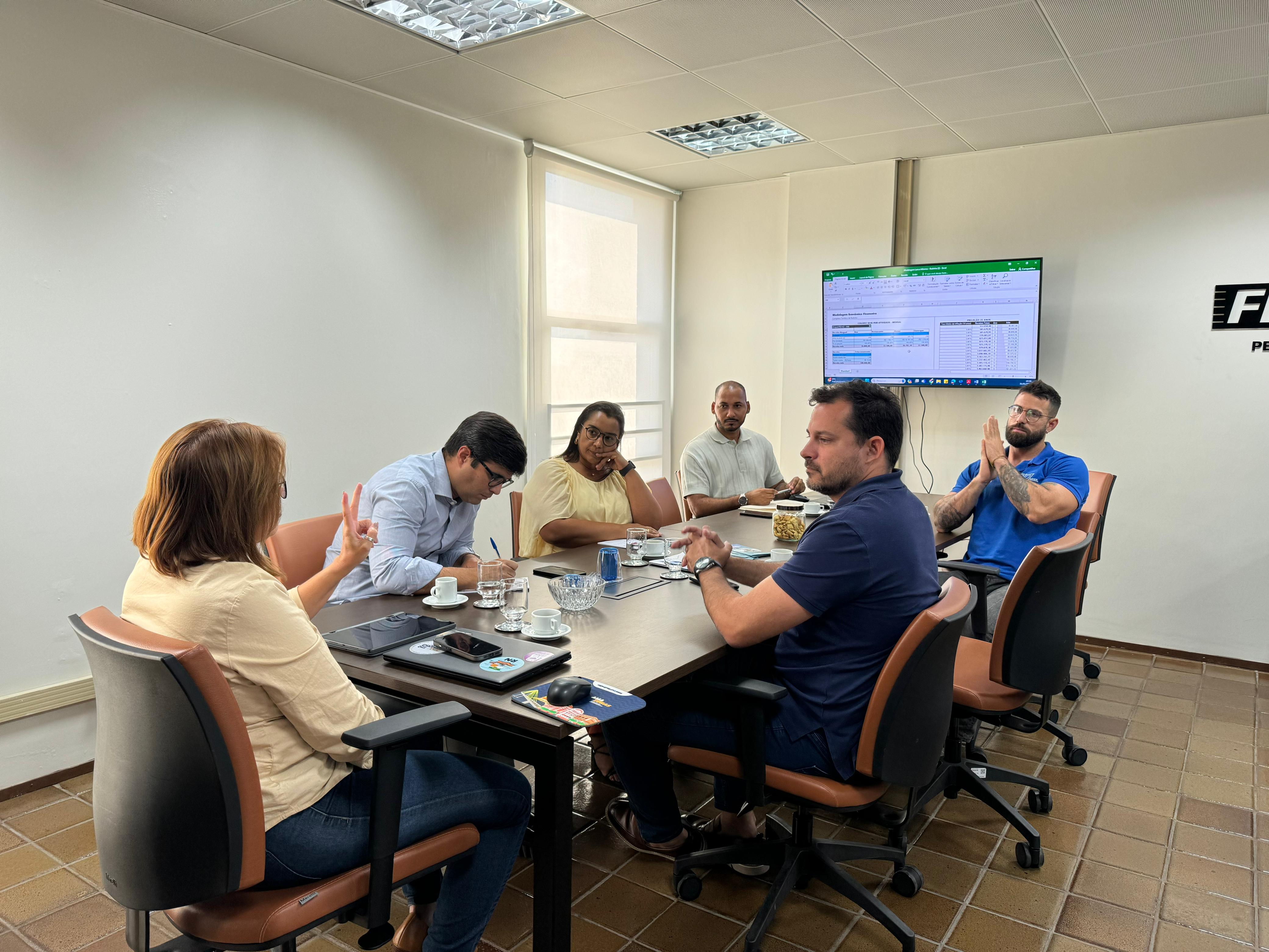 FIERN e Secretaria de Concessões discutem parcerias para inovação e desenvolvimento econômico