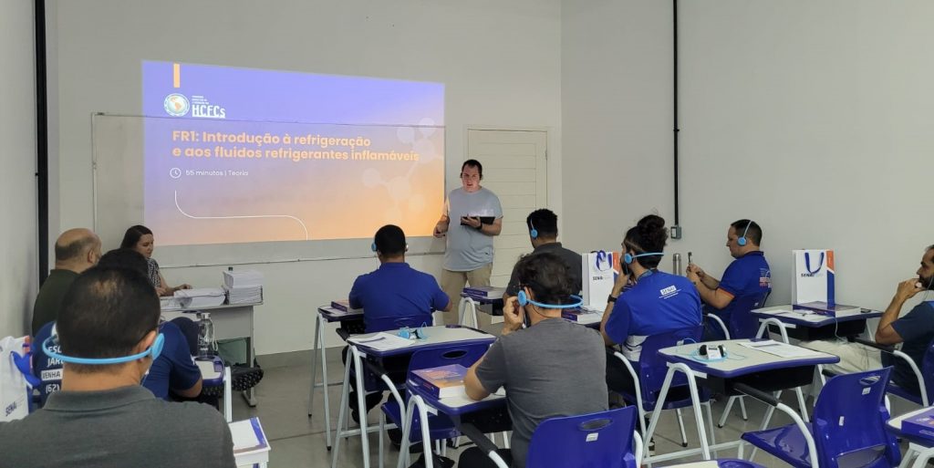 Novo treinamento no SENAI-RN orienta sobre uso seguro de fluidos refrigerantes inflamáveis