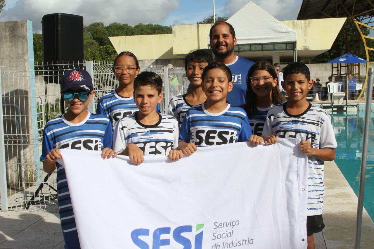 Equipe de natação do SESI Clube conquista medalhas no Troféu Alexandre Pussieldi