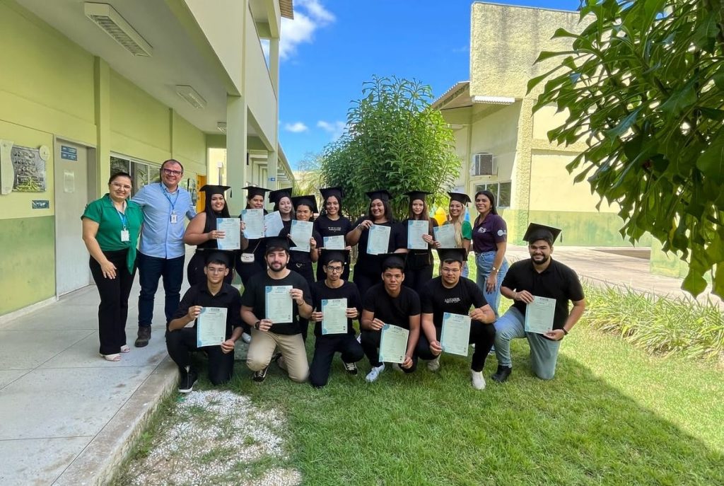 Formatura em Mossoró celebra parceria SENAI e RCS na formação de jovens aprendizes