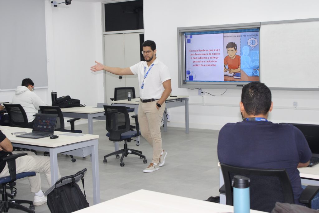 Estudantes da FAETI participam de oficina sobre uso de IA para organização e eficiência nos estudos