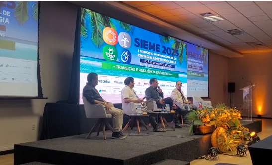 Pesquisadores do ISI-ER discutem IA, Curtailment e energias renováveis durante Simpósio em Alagoas