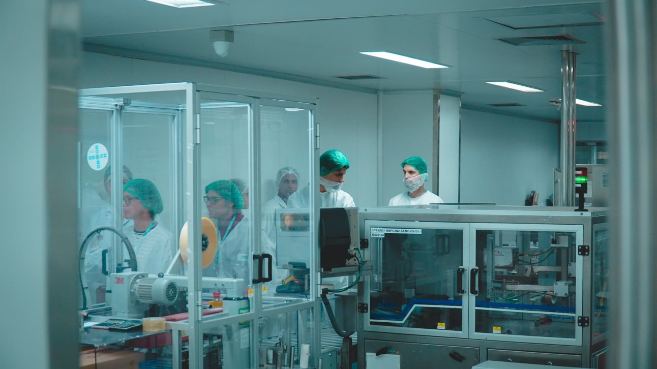 Faturamento da indústria cresce 6,5% no 1º semestre, mas resultados sinalizam desaceleração, alerta CNI