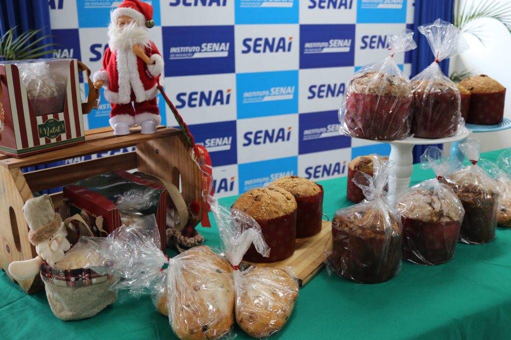SENAI-RN realiza ação de produção de produtos natalinos em parceria com SINDIPAN-RN e Bunge