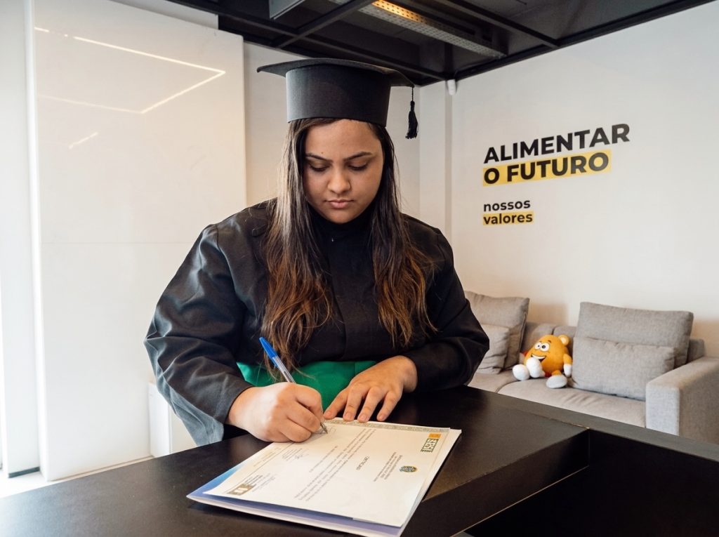 Nova EJA do SESI transforma vidas e combate a baixa escolaridade na indústria potiguar 